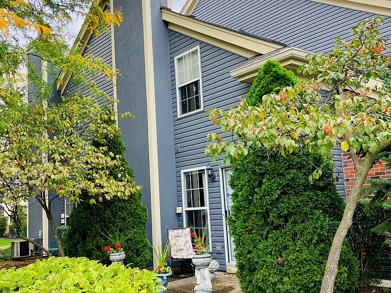 1247 Old Mill Ln — Photo 24