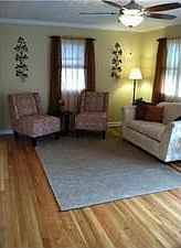 3rd image of 709 Loretta St