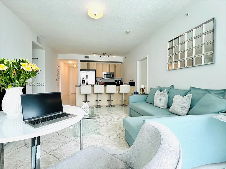 79 SW 12th St #1510 — Photo 12