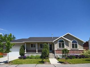 1035 E Smart Ln, Sandy, UT 84094