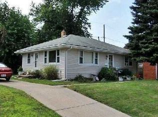 4239 Packard Rd, Toledo, OH 43612