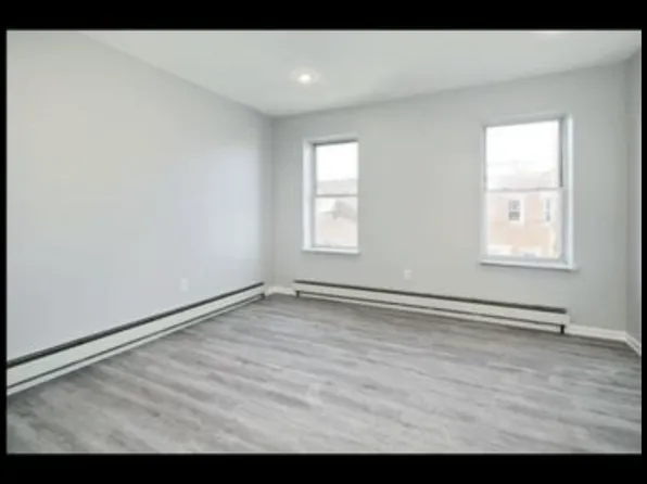 406 E Cambria St #1, Philadelphia, PA 19134