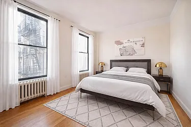 78 Manhattan Avenue, #4C