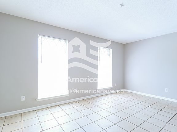 2-Living Room