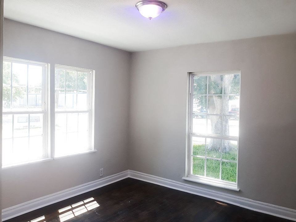 1st image of 5511 E Pioneer Dr