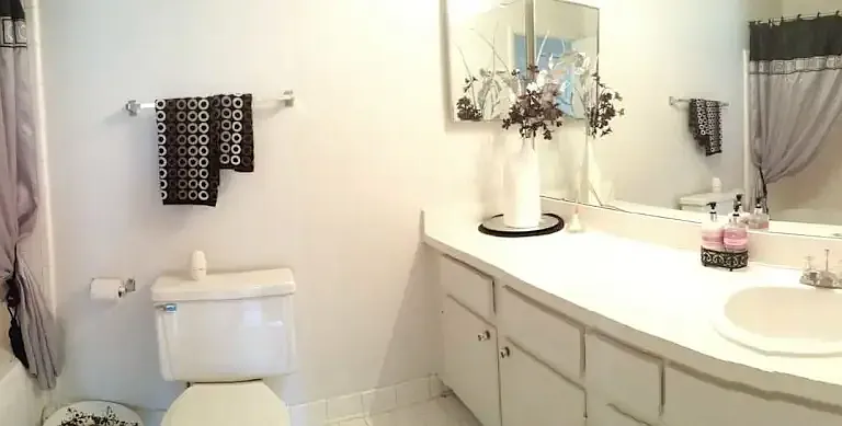 Oak Ridge Apartments — Photo 10