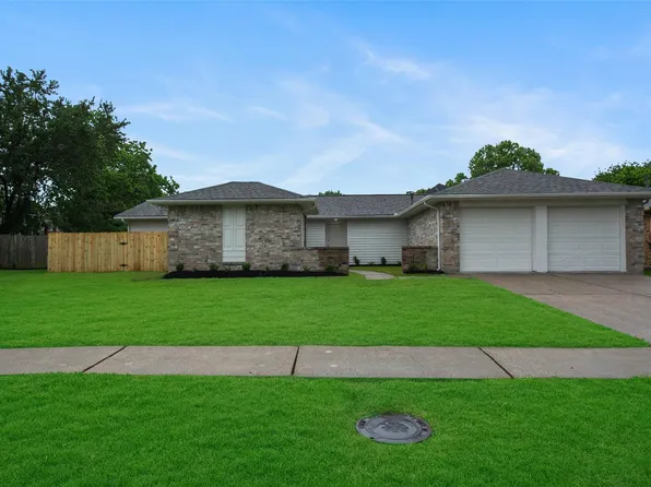 2511 Orion Dr, League City, TX 77573