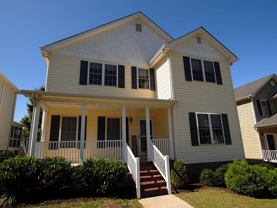 1st image of 336 Wyndhurst Dr