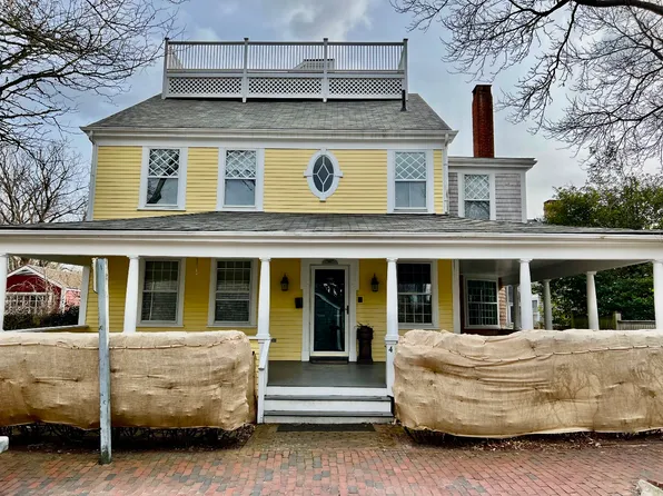 4 Gay St, Nantucket, MA 02554