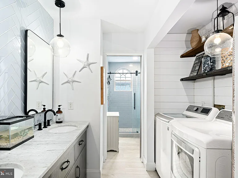 536 W Montgomery Ave — Photo 32