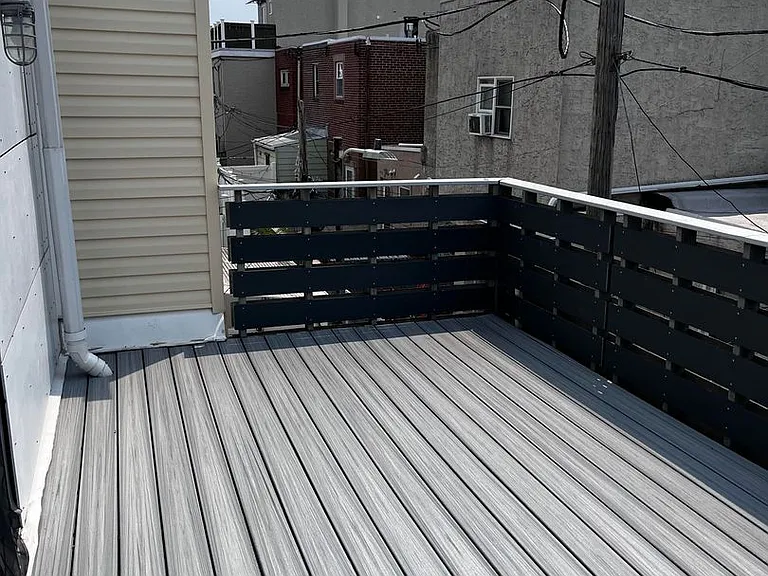 152 Tree St — Photo 22