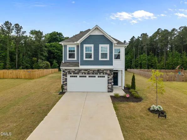 337 Winding Creek Dr, Lillington, NC 27546