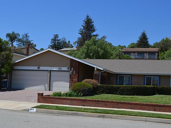2nd image of 429 E Calle Higuera