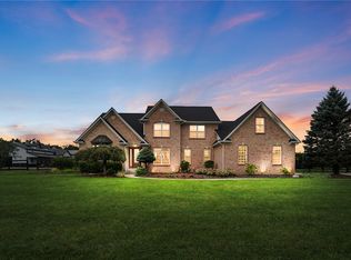 1005 Arabian Run Dr, Clarksville, OH 45113