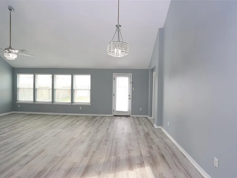 9218 Mission Arbor Ln — Photo 13