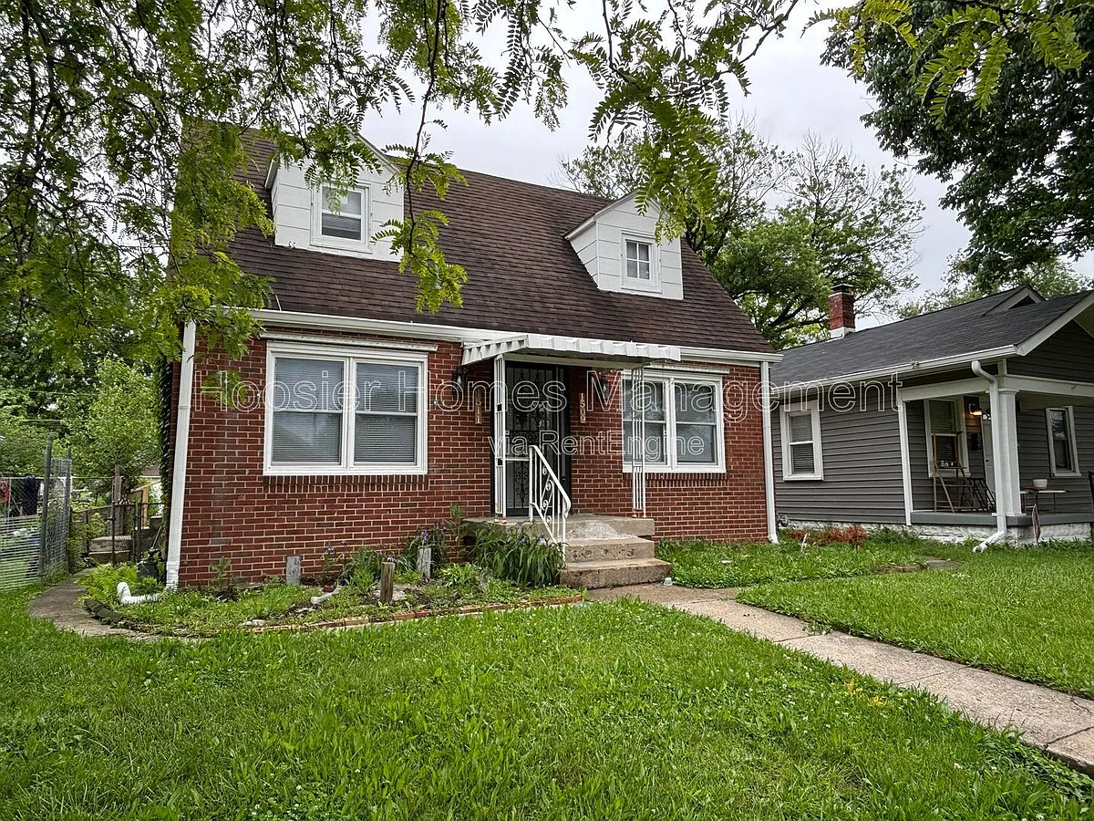 Building Photo - 1509 N Chester Ave