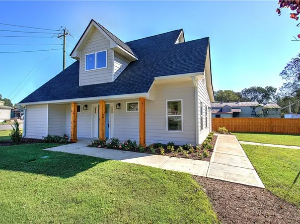 121 S Railroad St, Adairsville, GA 30103