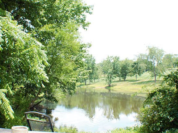 4th image of 108 Valley View Rd