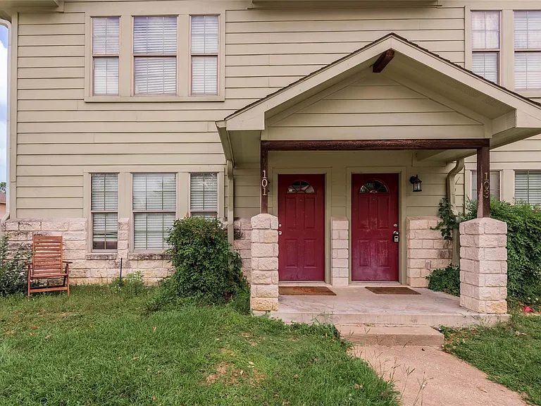 101 Yegua Cir — Photo 3