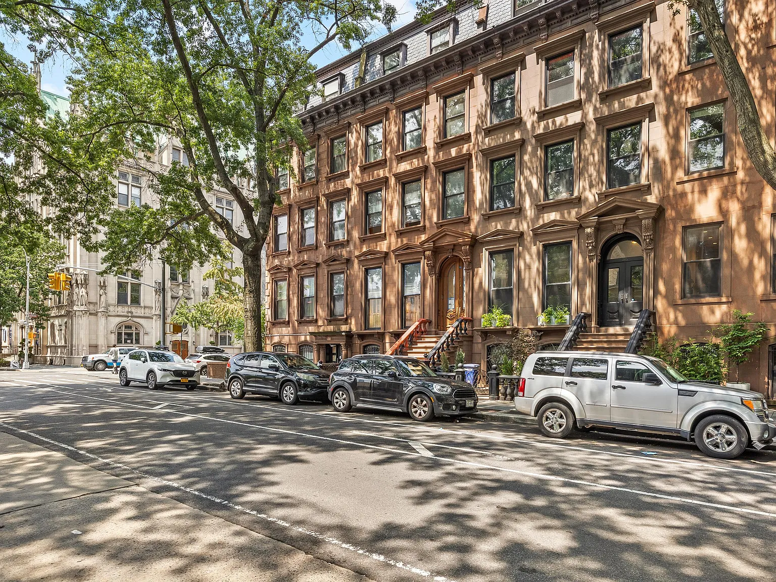 213 Lafayette Avenue — Photo 2
