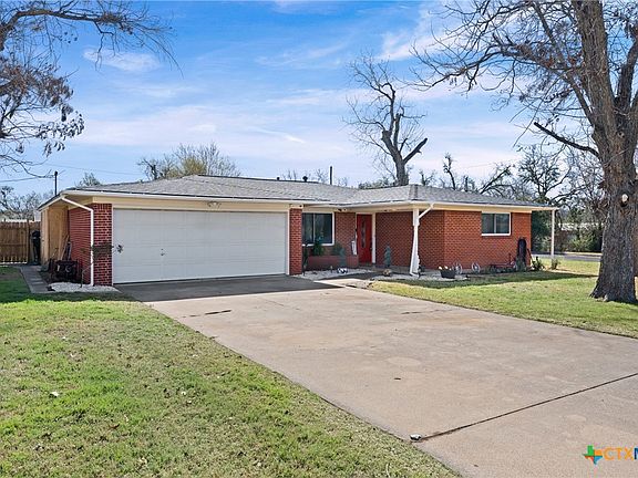 2nd image of 2417 Robin Rd