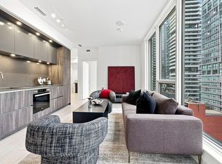 Nobu Residences, Toronto, ON M5V 0T8