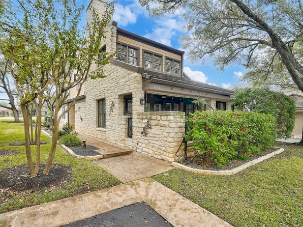 101 W Eagle Dr #101