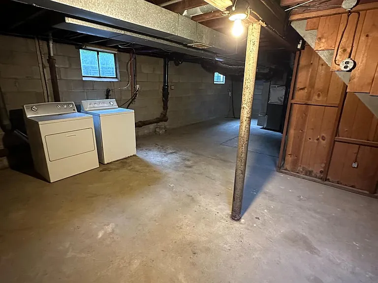 104 S Pearl St #S — Photo 13