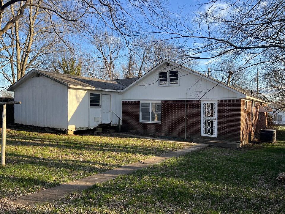 445 Bates St, Batesville, AR 72501 MLS 2371 Zillow