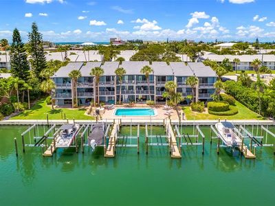 11785 3rd St E, Treasure Island, FL, 33706