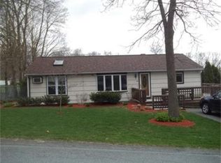 14 Pauline St, Westport, MA 02790