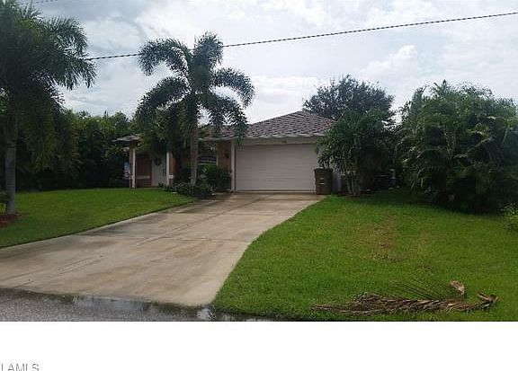 3rd image of 2720 NW 11th St