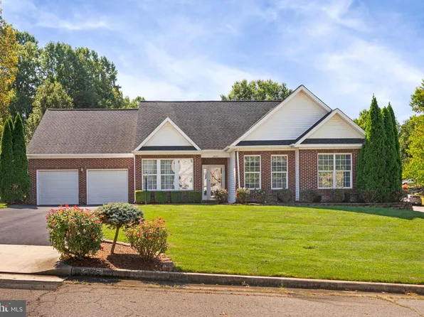 5835 Moonbeam Dr, Woodbridge, VA 22193
