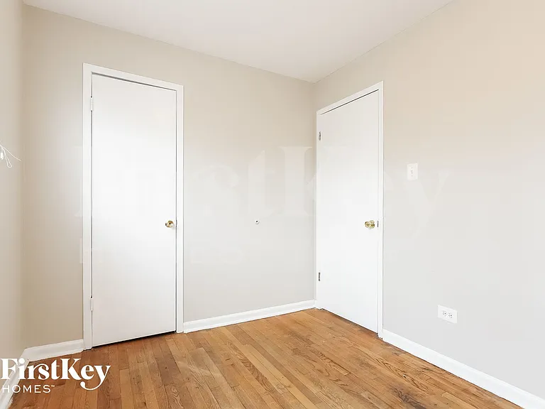 3028 W 141st St — Photo 11