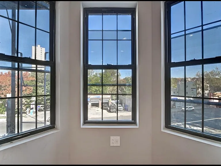 52 Yonkers Ave #4 — Photo 9