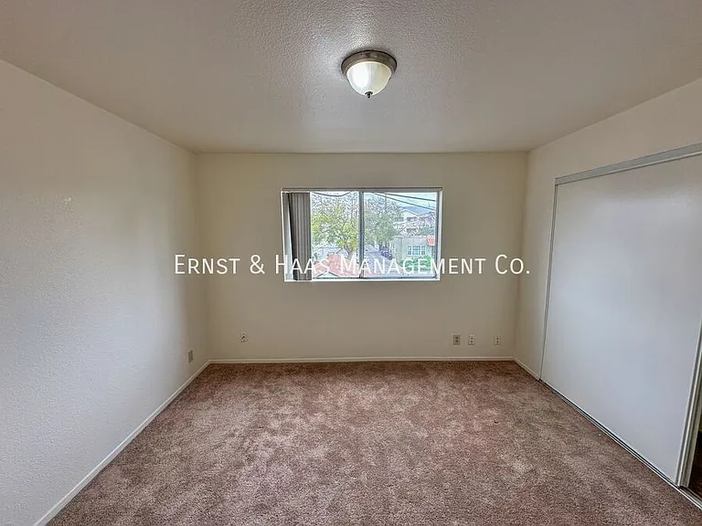 1080 Saint Louis Ave #204 — Photo 17