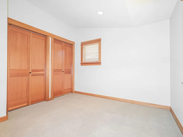 9128 45th Ave SW #A — Photo 16