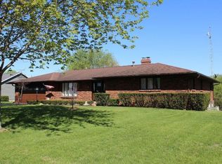 12662 Lawrence Rd, Sterling, IL 61081