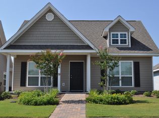 151 Lilly Bell Ln, Freeport, FL 32439