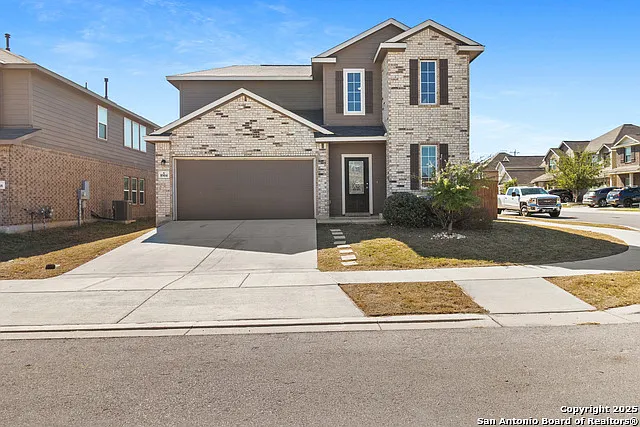 3 bed, 2.5 bath, 2184 sqft, $1,800 — Photo 2