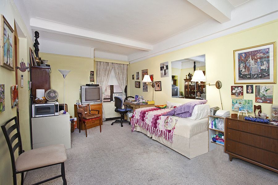 1st image of 12 W 72nd St APT 5F