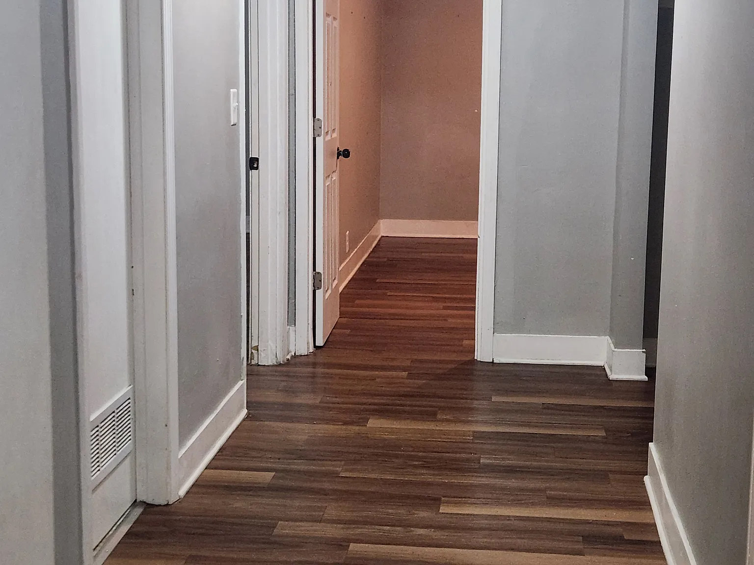 2707 Leavenworth St — Photo 4
