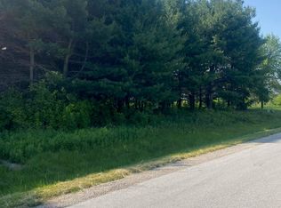 3883 Trappers Bend Ct, Green Bay, WI 54313