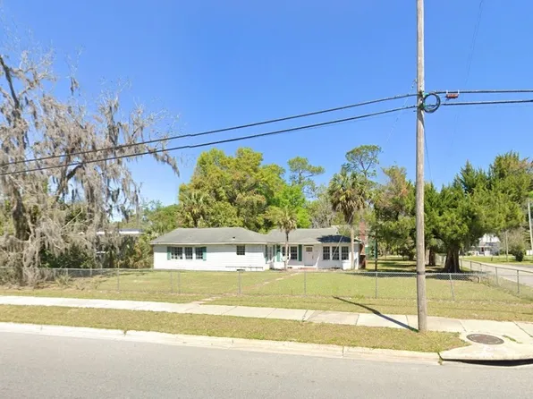 227 E Main St, Mayo, FL 32066