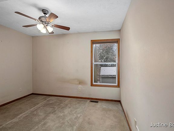 5th image of 4181 Nantucket Dr