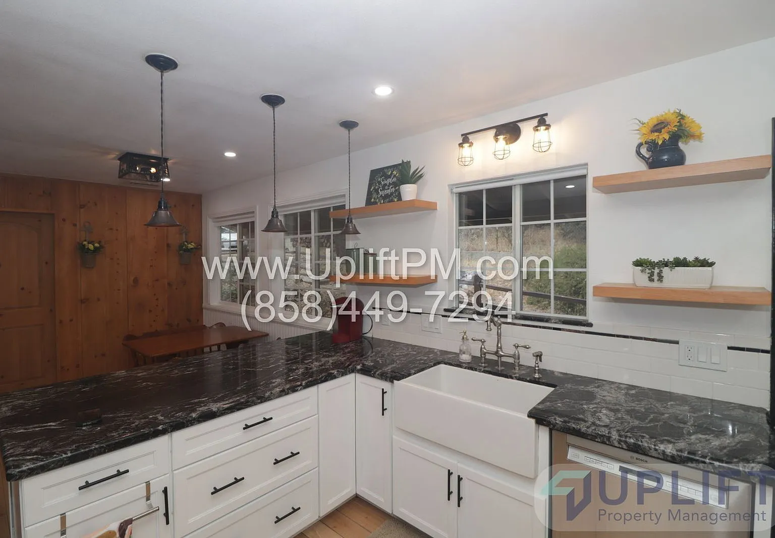 3 bed, 2.0 bath, 918 sqft, $2,900 — Photo 4