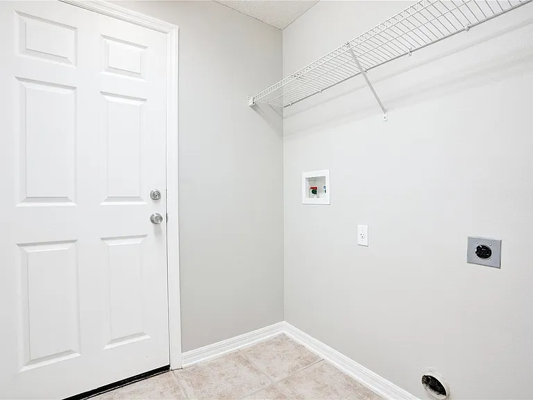 4568 Aguila Pl — Photo 17