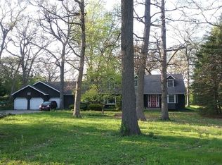 8 Waynewood Dr, WEST CHICAGO, IL 60185