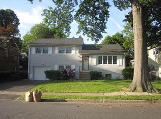 5 Este Pl, Bloomfield, NJ 07003