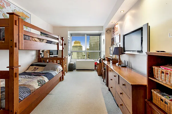 Rented by Compass | media 8